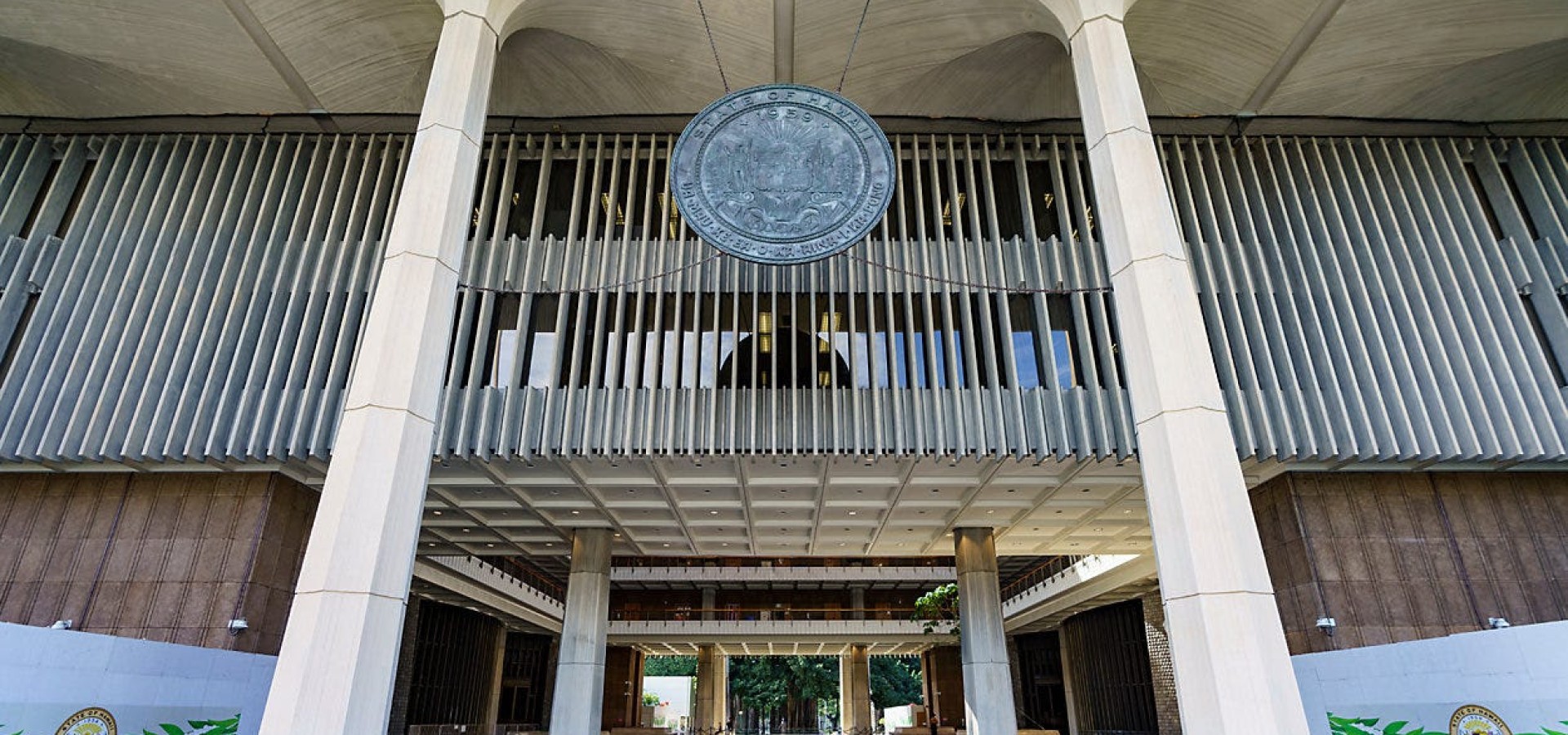 Hawaii introduces legislation to change indecent exposure laws